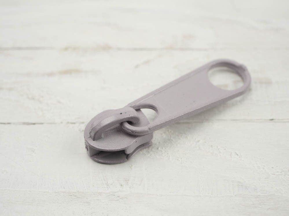 Slider for zipper tape 5mm  light grey- 336