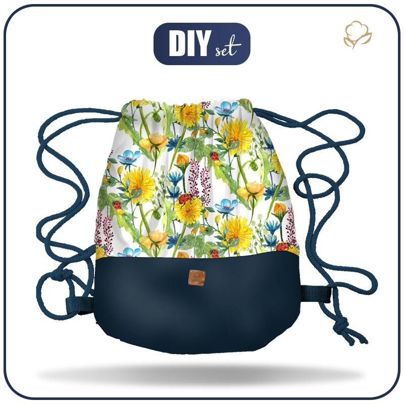 GYM BAG - LADYBIRDS IN THE MEADOW (IN THE MEADOW) - small