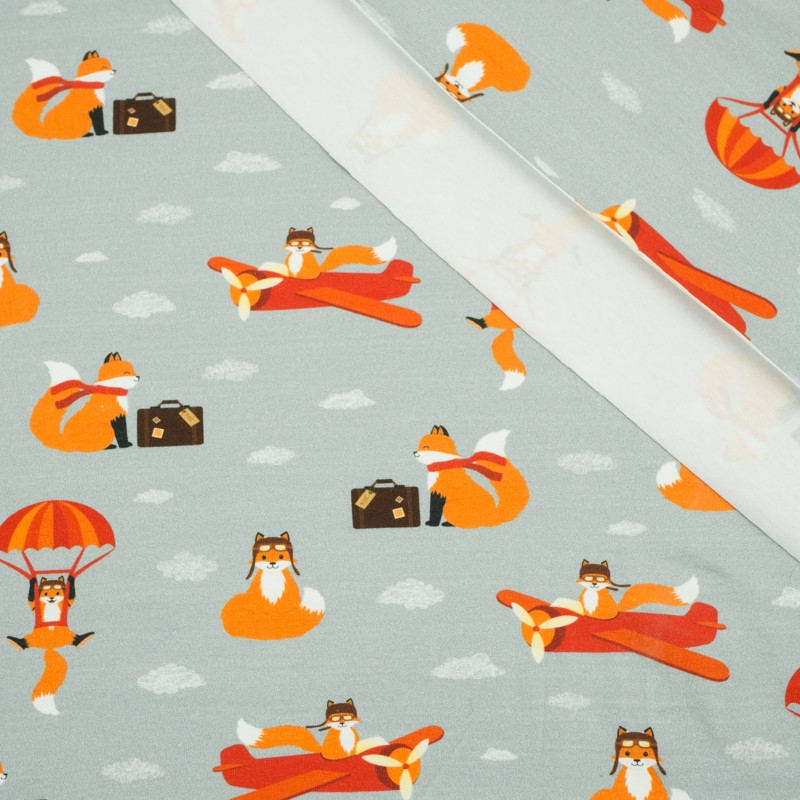 FOXES ON THE JOURNEY / grey - Viscose jersey WE210