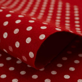 Decorative felt 41x50 cm with white dots - red