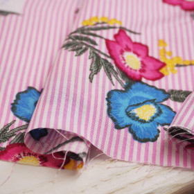 FLOWERS / STRIPES OF ROSES - viscose woven fabric