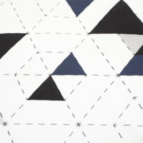 GEOMETRIC TRIANGLES NAVY 2 / white - single jersey with elastane TE210