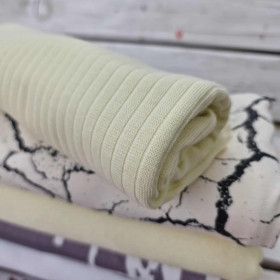 Fabric bundle PAT. 37 - looped knit fabric