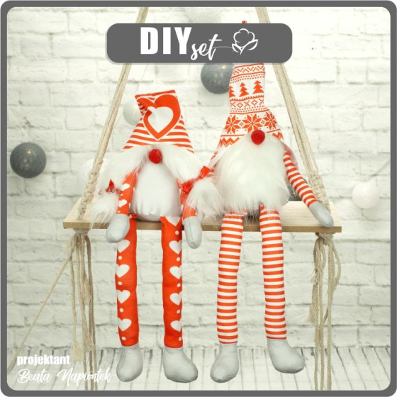 LONG-LEGGED GNOMES - Sophie & Ali