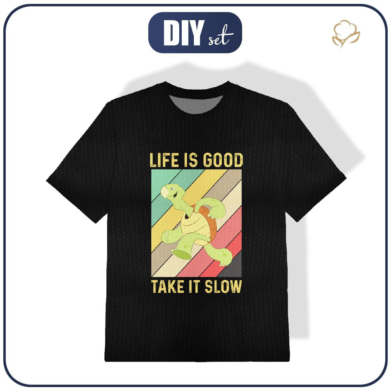 T-SHIRT SPORTOWY DZIECIĘCY - LIFE IS GOOD / czarny (128/134)