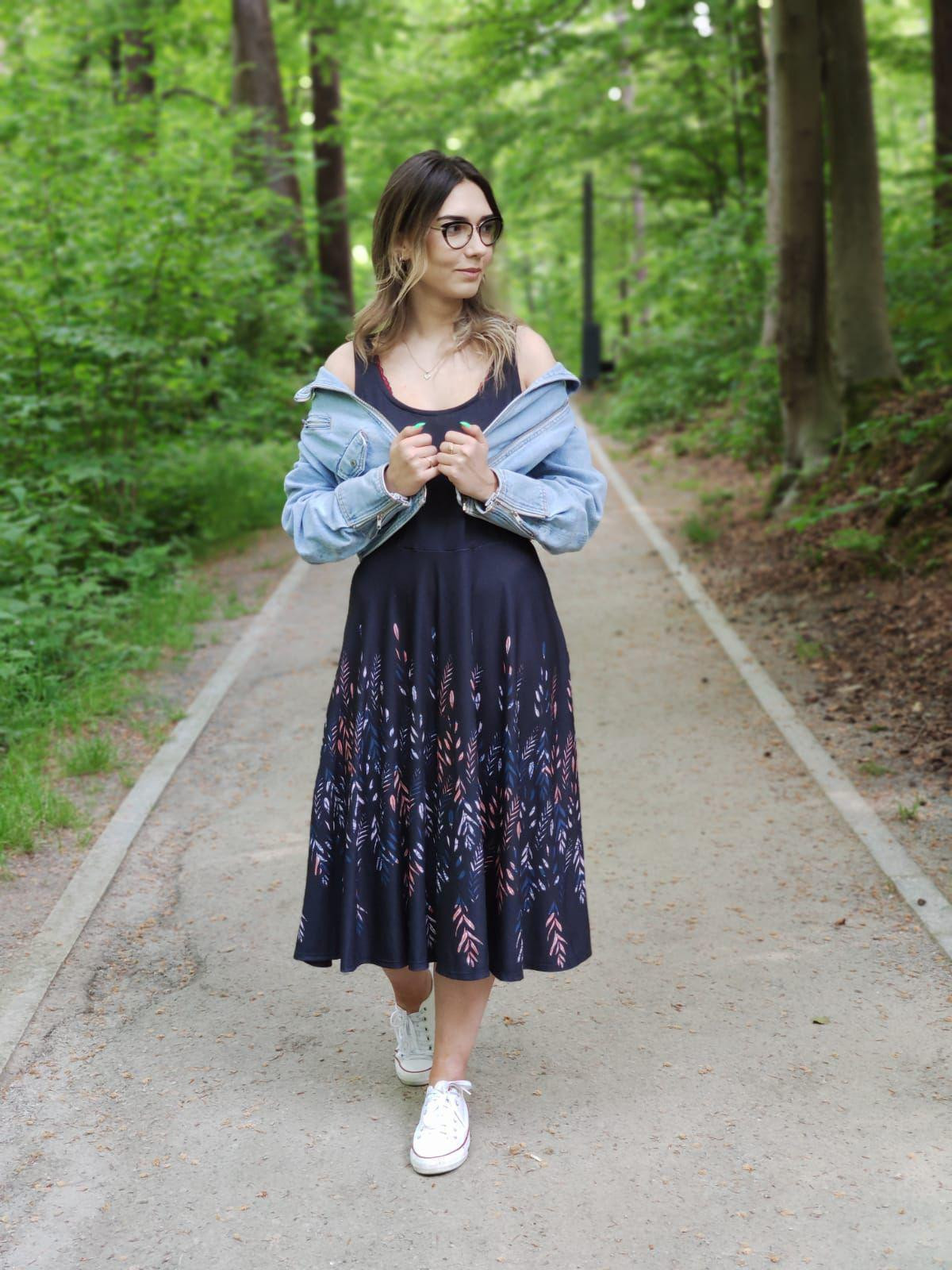 KLEID "ISABELLE" - BLUMEN (M. 5 navy) / weiß - Nähset