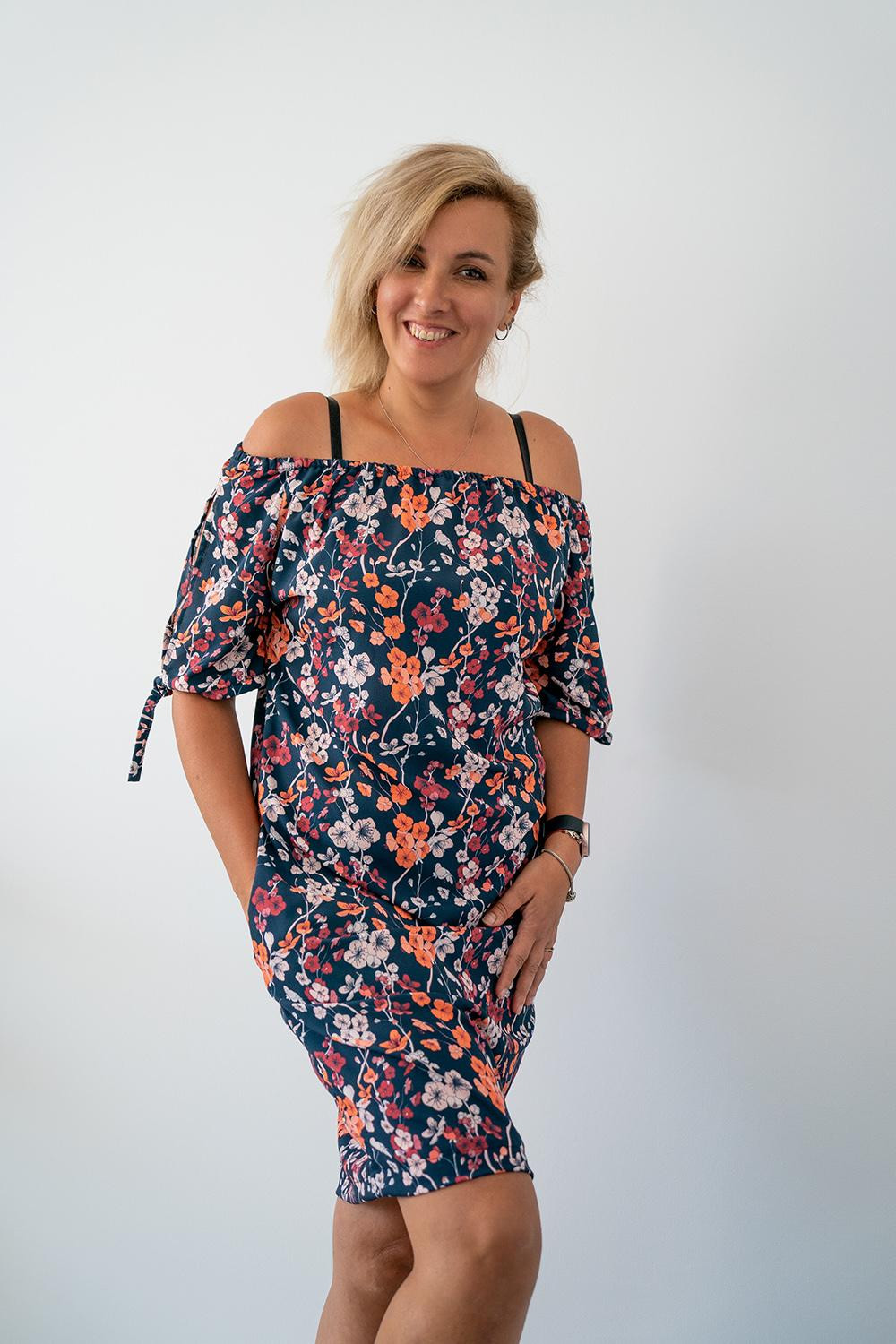 KLEID "CARMEN" - BLUMEN / goldener Umriss Ms. 1 / AQUARELL MARMOR - Nähset 