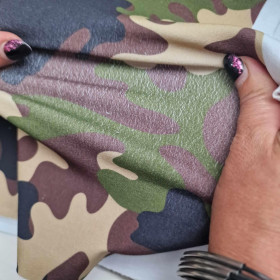 CAMOUFLAGE OLIVE - Sommersweat