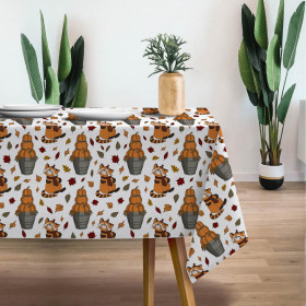 KLEINE PANDAS UND KÜRBIS SCHNEEMÄNNER / WEIß (HERBST DES KLEINEN PANDA)
