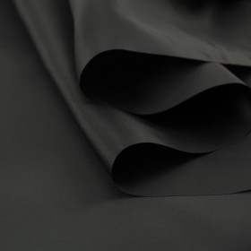 SCHWARZ - Webware Futter