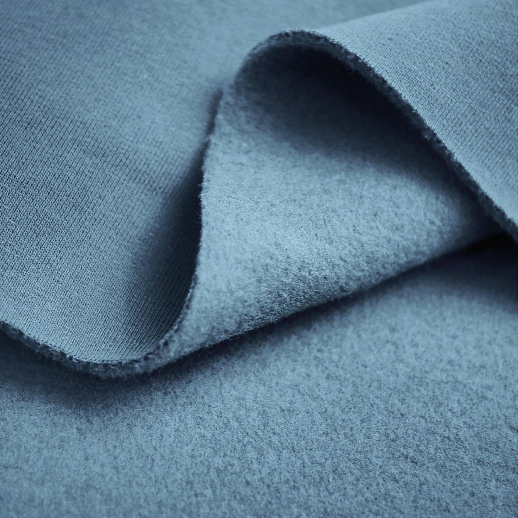M-18 DUSTY BLUE - silná teplákovina počesaná D300