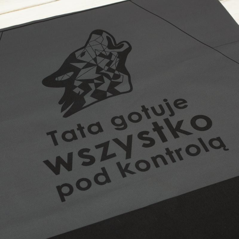 VAŘÍ TATÍNEK VĚECHNO V POŘÁDKU - panel zástěra voděodolná tkanina PL