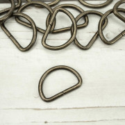 Kovová půlka kroužku  25 mm - mosaz