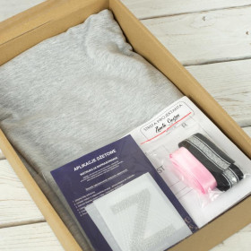 Dámská tunika s krystalovou aplikaci "LUCY" - melír světlo šedivý L-XL - Sada šití