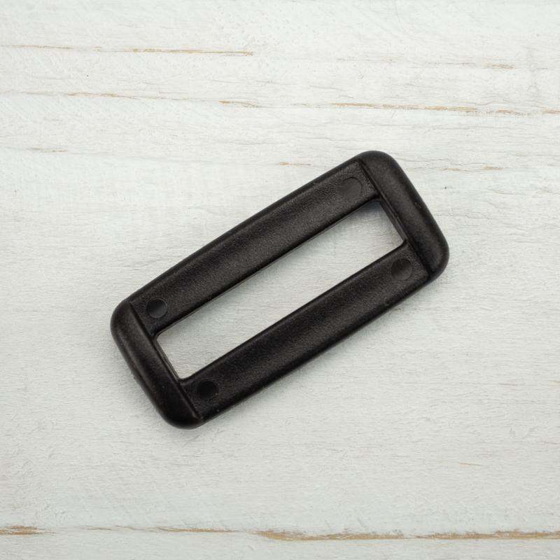 Ramka plastikowa B 30 mm - czarna