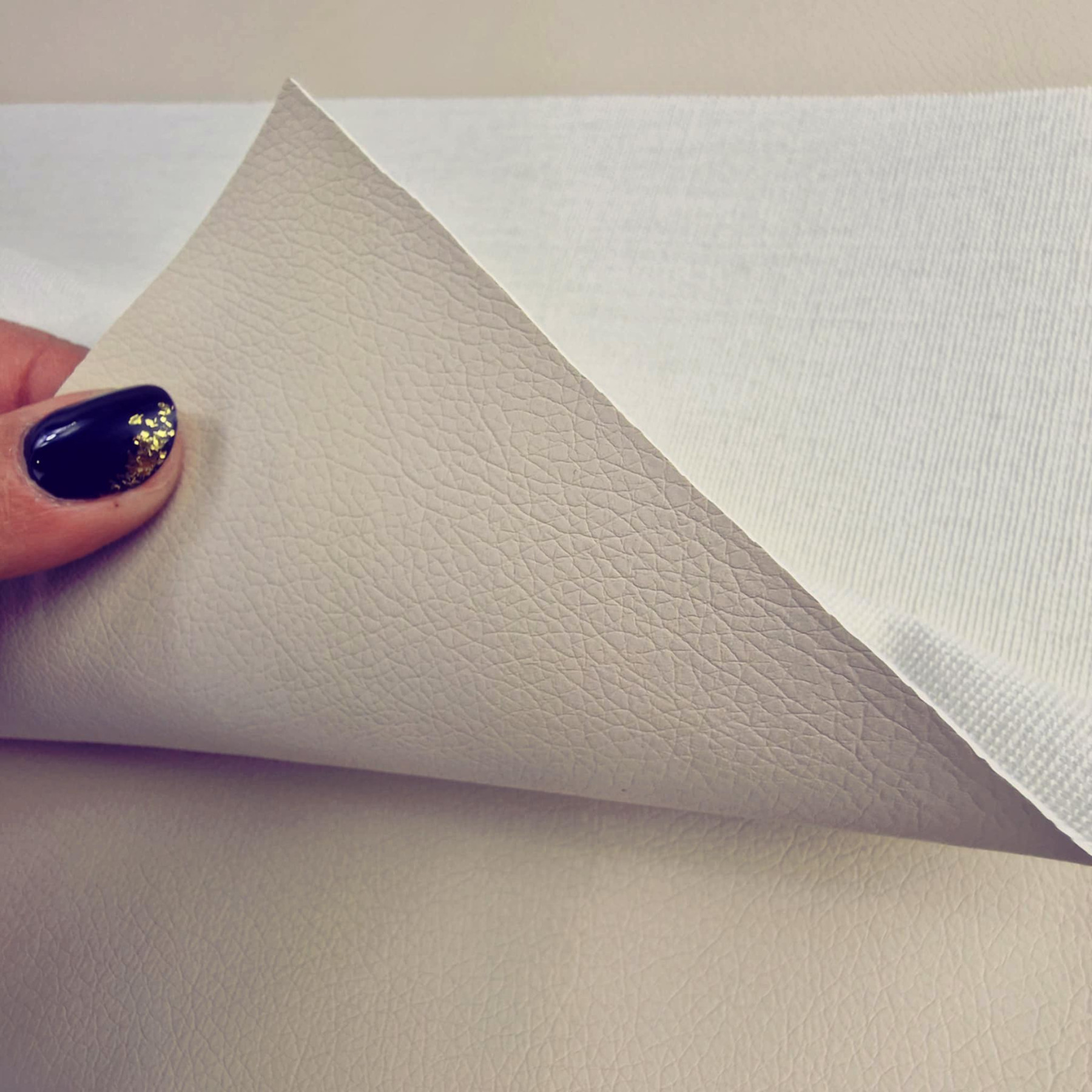 47cm BEIGE - matte leatherette