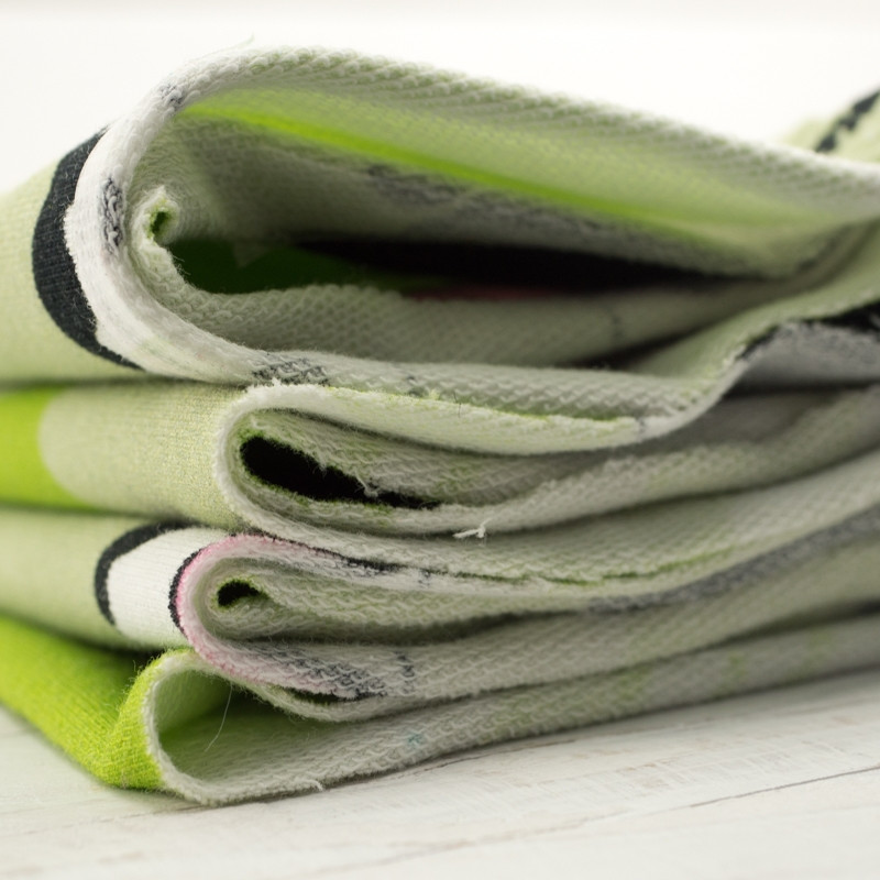 COWS ON GREEN - looped knit 