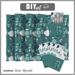 NAPKINS AND RUNNER - FOLKLORE - sewing set