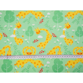 GIRAFFES / pistachio - Viscose jersey WE210