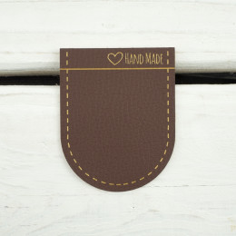 Malá kapsička z eko kůže  zakulacená   "Hand Made" - hnědá