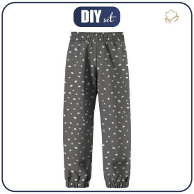 SOFTSHELLOVÉ DĚTSKÉ KALHOTY (YETI) - BÍLÉ STOPY / béžový (KOUZELNÝ VÁNOČNÍ LES) (86-92)
