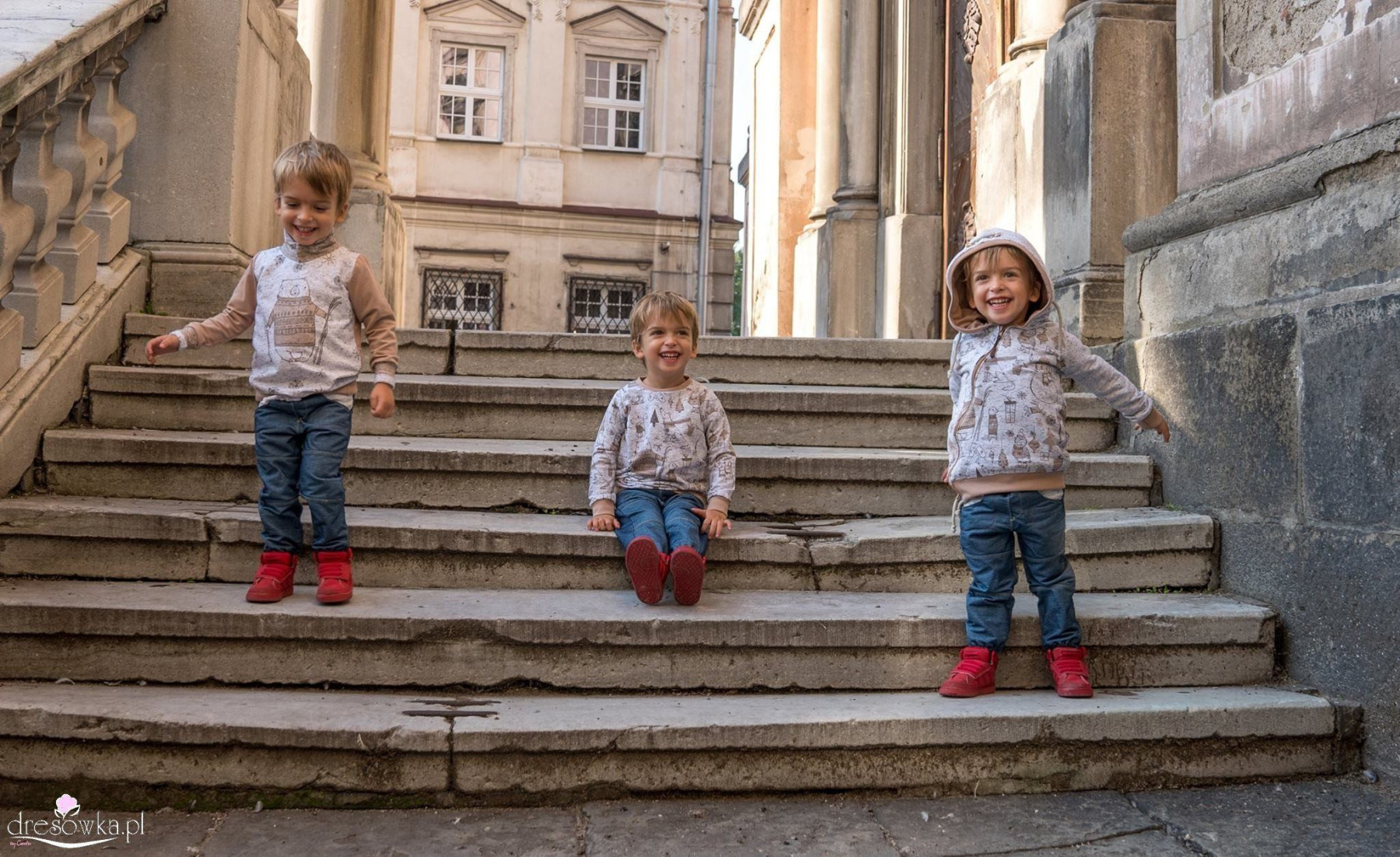 PASTELOVÁ ZIMA / B-00 bílá - teplákovina PE240