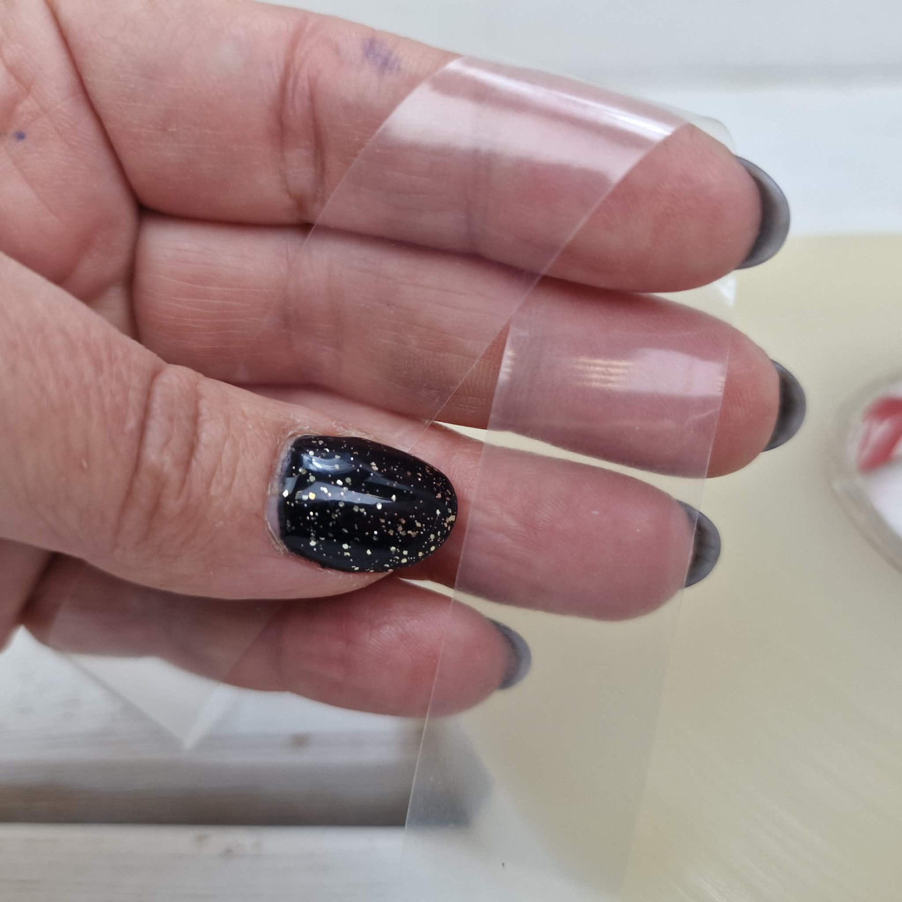 Těsnicí páska na švy – 20 mm, transparentní