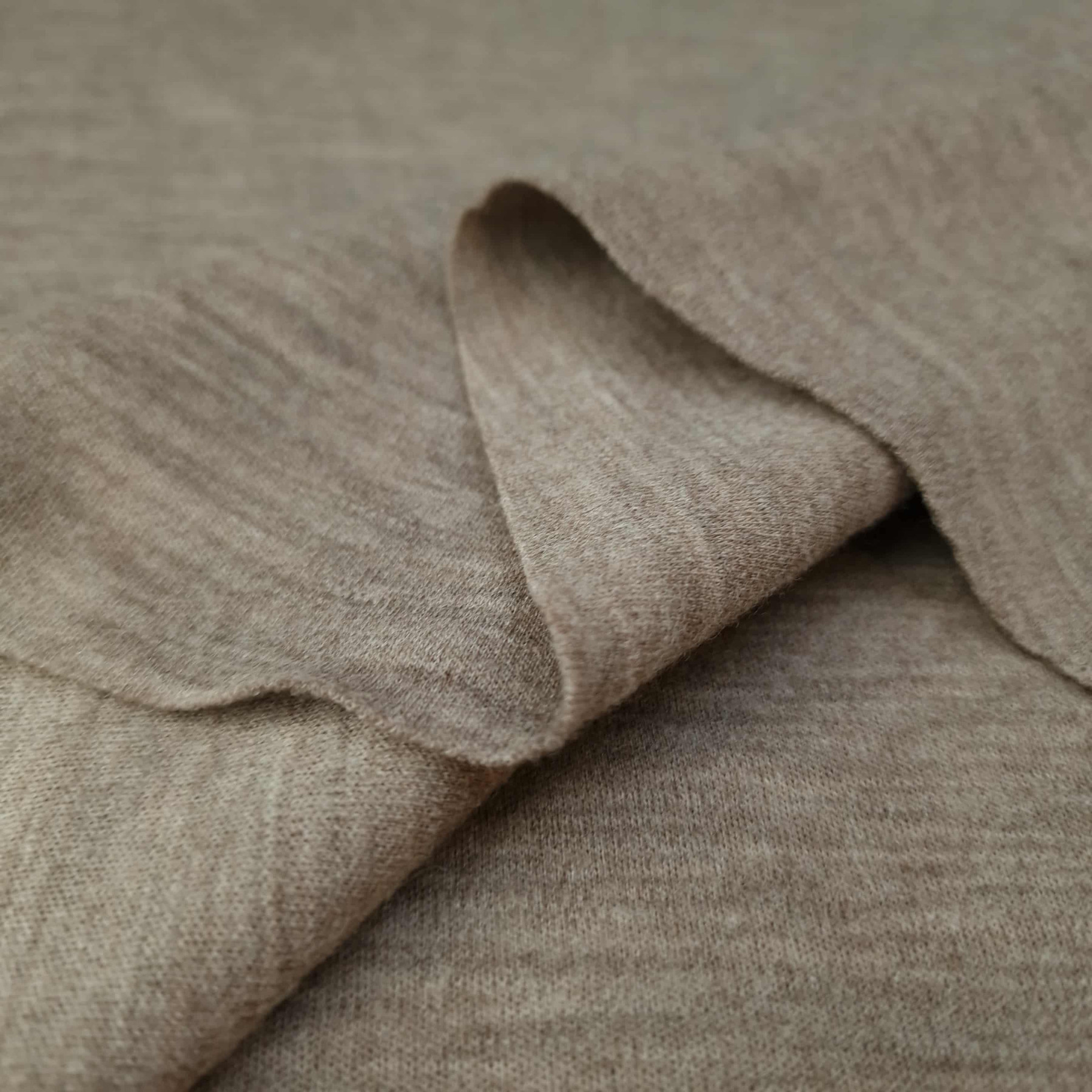 Merino úplet 100% – Melange Hnědá