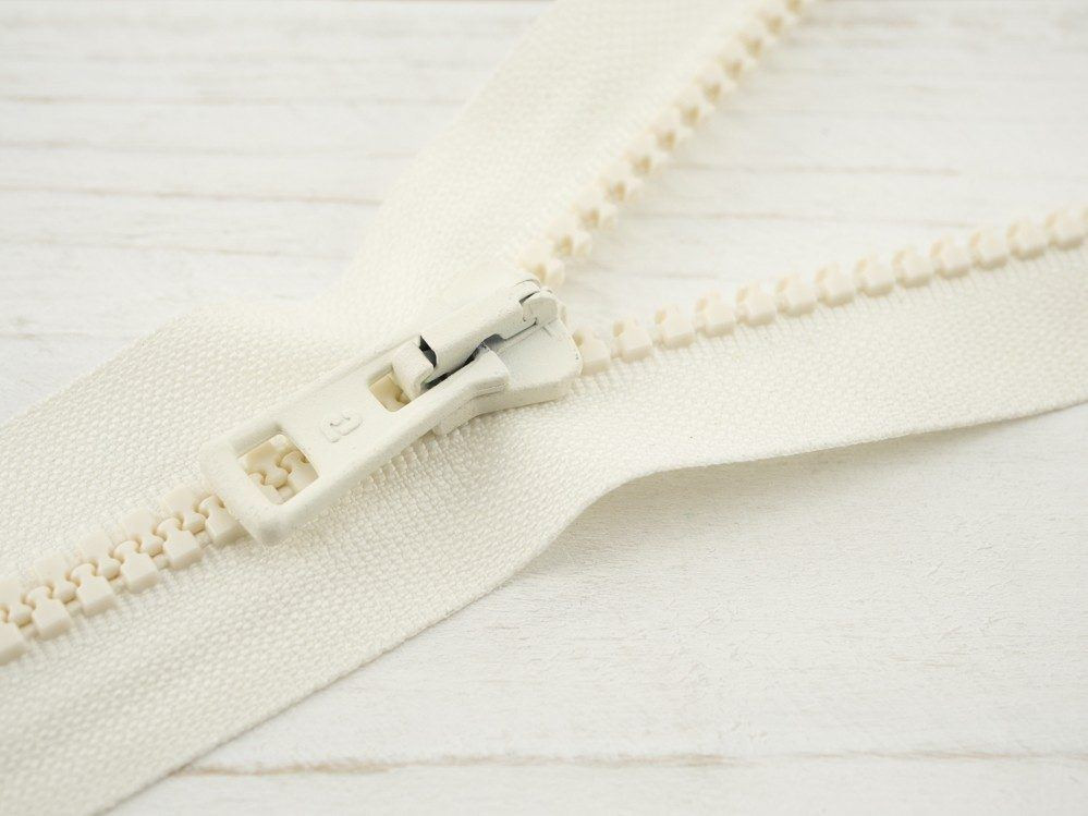 Kostěný zip 60cm dělitelný - vanilkový B-09