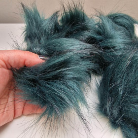 Bambule z eko kožešiny 12cm - DARK TEAL