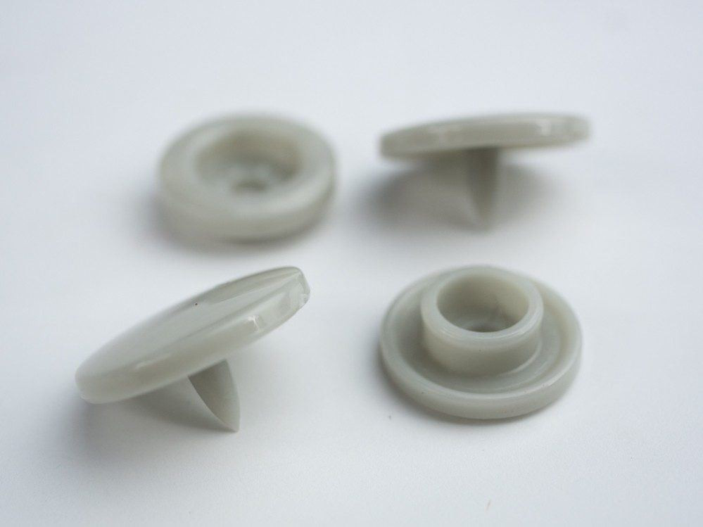 Snaps KAM, plastic fasteners 12mm - light gray 10 sets