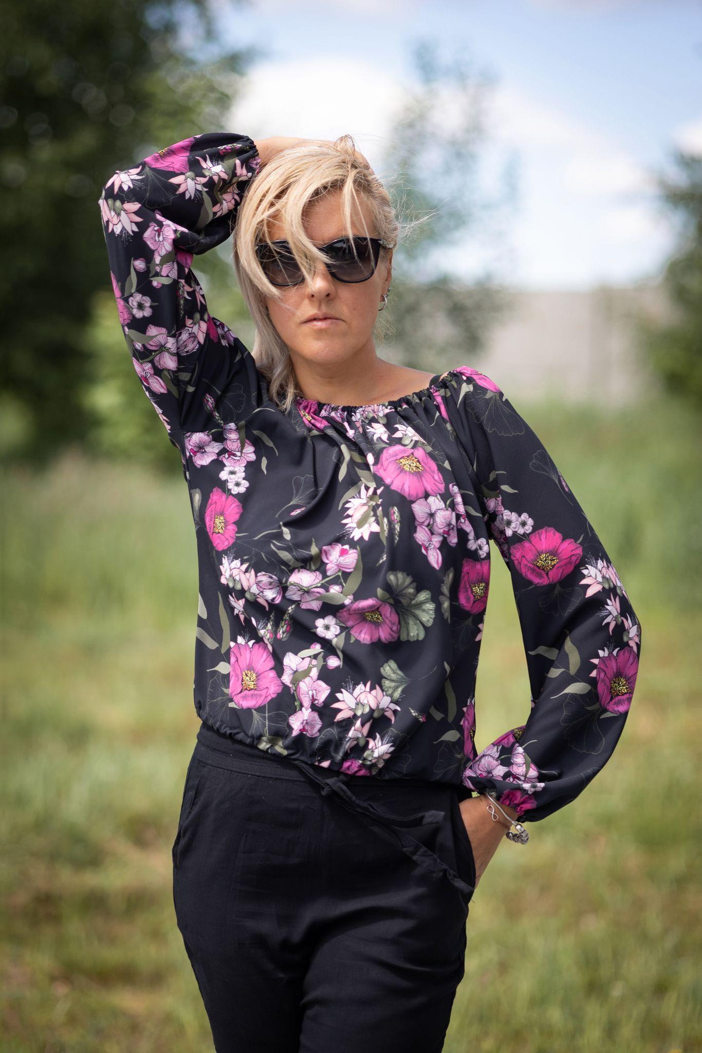 Bardot neckline blouse (SOFIA) - KINGFISHERS AND LILACS (KINGFISHERS IN THE MEADOW) / navy - sewing set