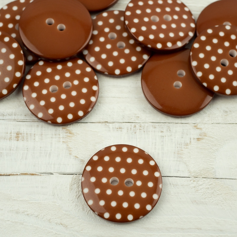 Plastic button with dots big - brown 