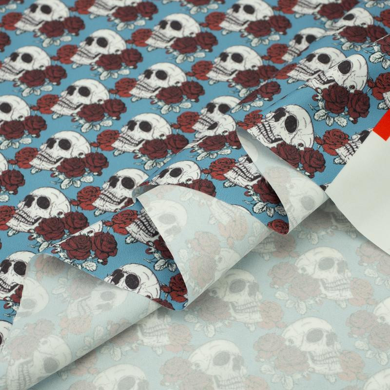 SKULLS AND ROSES - quick-drying woven fabric