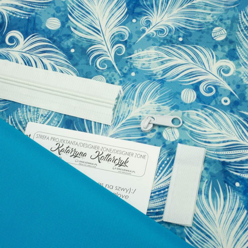 NAPPY CASE - WHITE FEATHERS / blue
