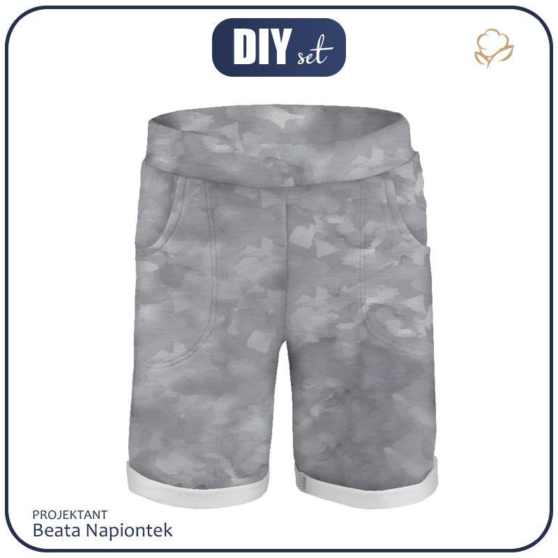KID`S SHORTS (RIO) - CAMOUFLAGE pat. 2 / grey - looped knit fabric 