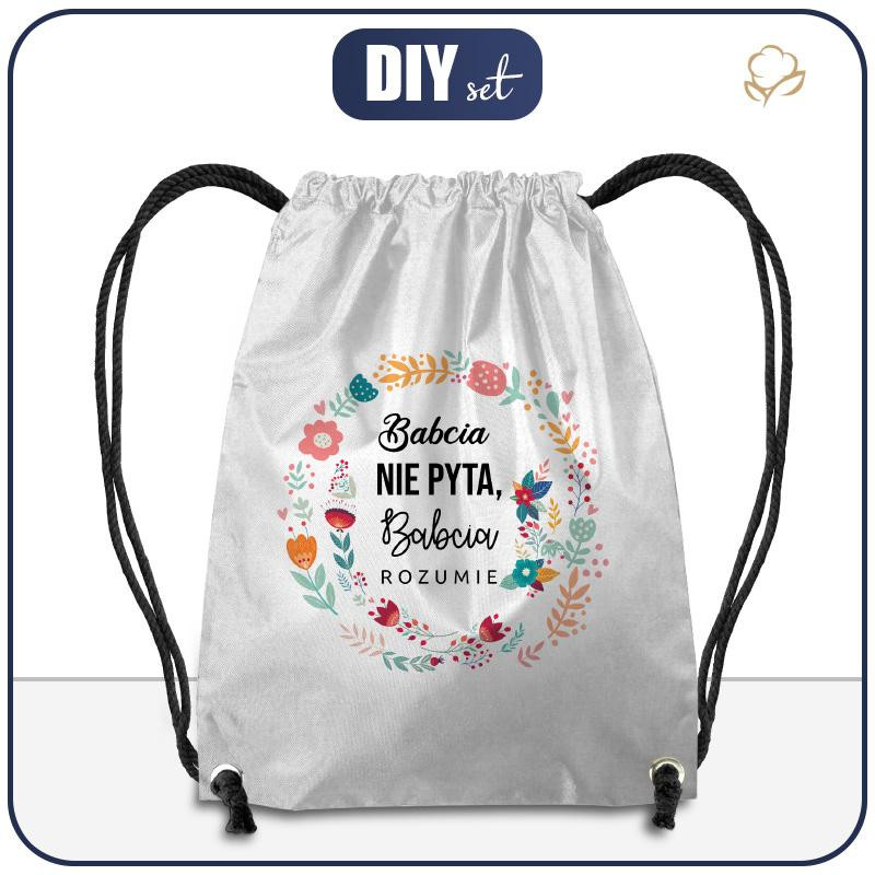 GYM BAG - BABCIA NIE PYTA, BABCIA ROZUMIE / folklore