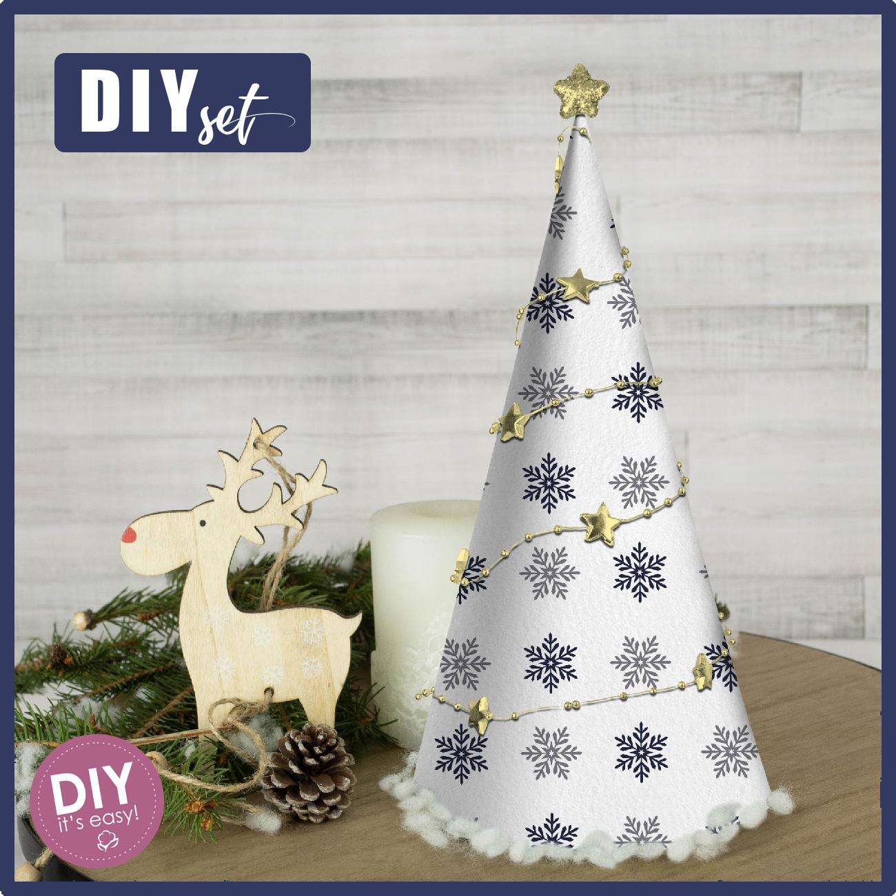 CHRISTMAS TREE - SNOWFLAKES pat. 5 (WINTER TIME) / white - DIY IT'S EASY