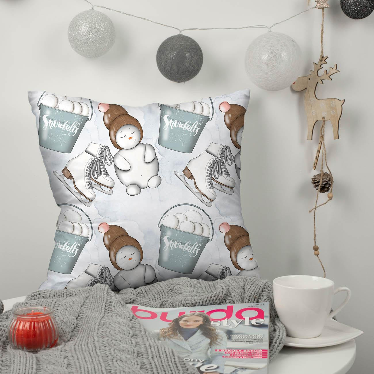 SNOWMEN AND ICE SKATES (WINTER IN THE CITY) - looped knit fabric