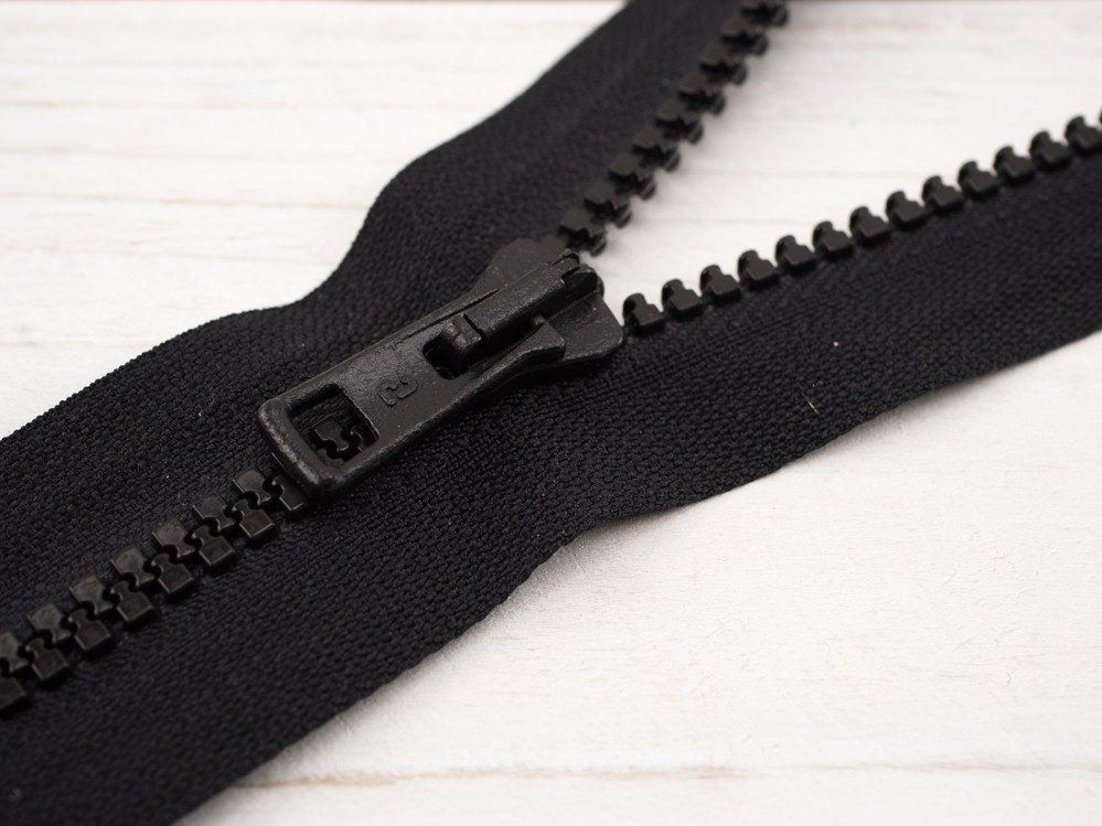 Plastic Zipper 5mm open-end 40cm - black B-99