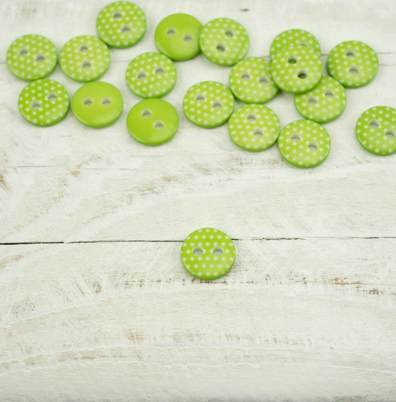 Plastic button with dots small - lime