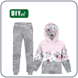 Children's tracksuit (98/104) - WATERCOLOR BOUQUET Pat. 2 / STRIPES - looped knit fabric 