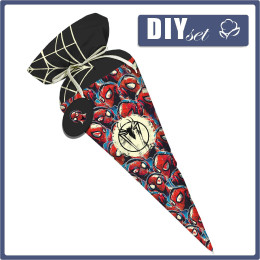 First Grade Candy Cone - RETRO COMICS PAT.6 - sewing set