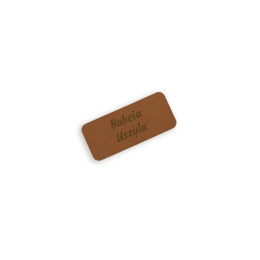 Leatherette label BABCIA USZYŁA 4,5x2 cm - brown