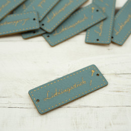 Lieblingsstück label - pin 1,5x4 cm - Muted blue