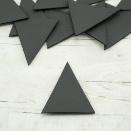 Leatherette label big triangle - graphite