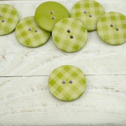 Plastic button with check big - olive