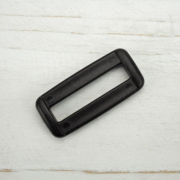 Plastic rectangle loop B 30 mm - black