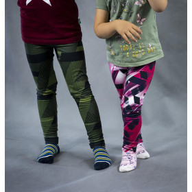 GIRLS THERMO LEGGINGS (DORA) - FOLK FLORAL pat. 1 / red (FOLK FOREST) - sewing set
