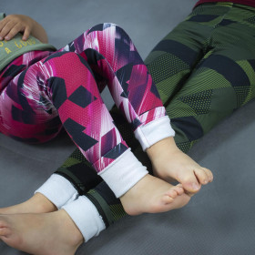 GIRLS THERMO LEGGINGS (DORA) - PINK SPLATTER - sewing set